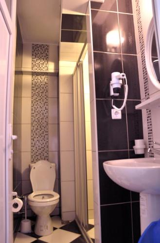 Bany a Durak Hotel