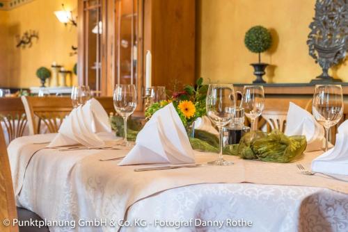 Ένα ή περισσότερα κρεβάτια σε δωμάτιο στο Hotel Oberwirt