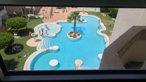 The swimming pool at or close to Cabo Mar Duplex