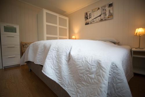 Säng eller sängar i ett rum på Apartment at Ranheim