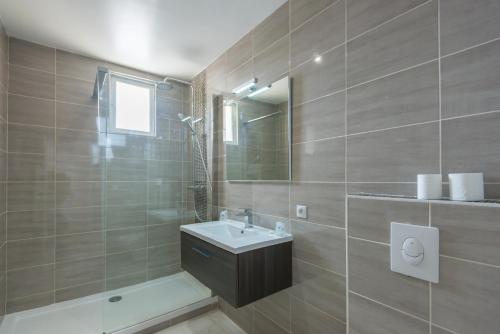 Grand Hôtel tesisinde bir banyo