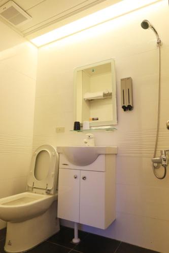 Un baño de 池上曬穀場旅棧 Buda Banai Hostel