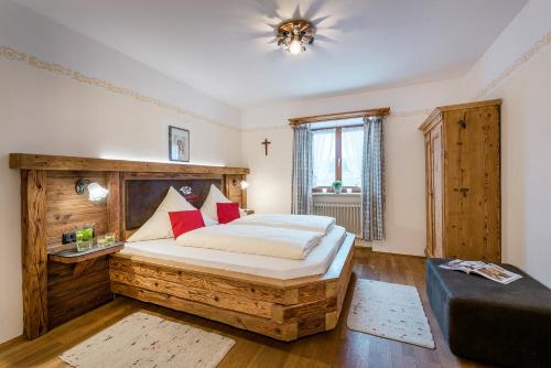 Ένα ή περισσότερα κρεβάτια σε δωμάτιο στο Wimmerhof