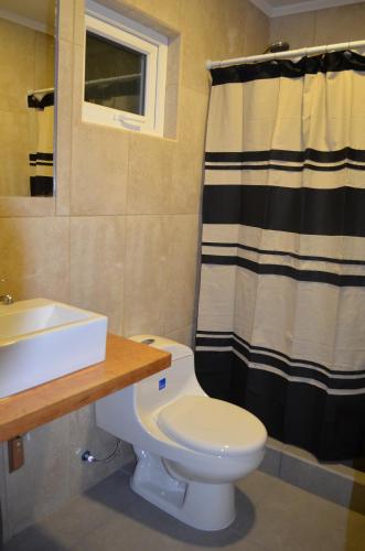 Un baño de Hostal Camino de Santiago