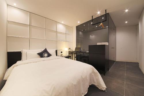 Gallery image of Hotel Cullinan 2 Geondae in Seoul