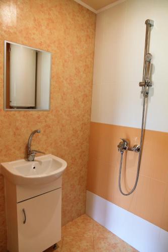 Daskalov Bungalowsにあるバスルーム