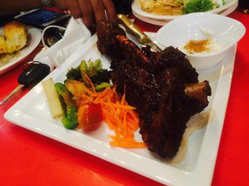 Makanan di atau berdekatan homestay