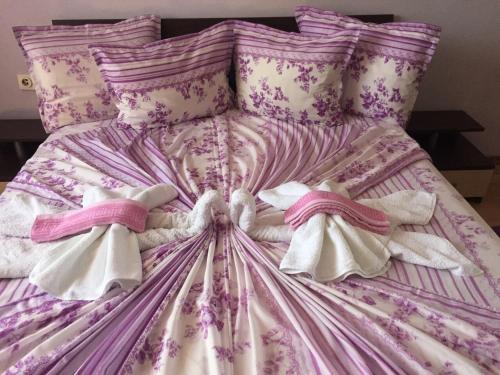Postel nebo postele na pokoji v ubytování Violeta 7 Guest House
