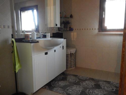 Kuchyň nebo kuchyňský kout v ubytování B & B LE TRE B