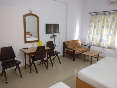 Gallery image of Hotel Surya in Mangalore