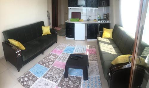 Η κουζίνα ή μικρή κουζίνα στο Lapina Suite & Restaurant