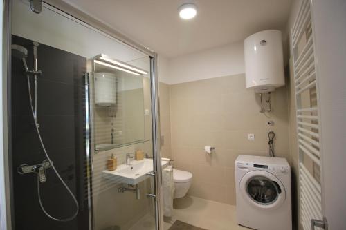 Kúpeľňa v ubytovaní Studio apartment Miramare