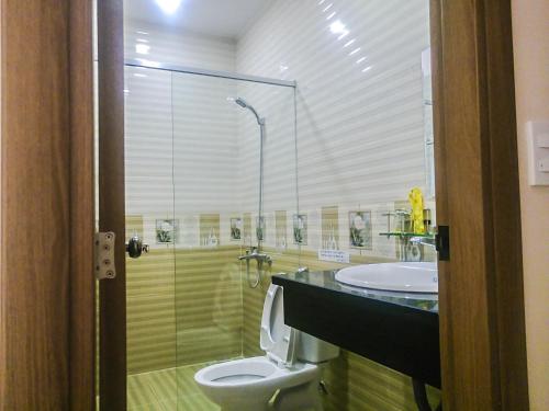 Phòng tắm tại ATP Guesthouse