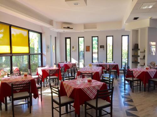 Restoran atau tempat lain untuk makan di Hotel Sant'Elia