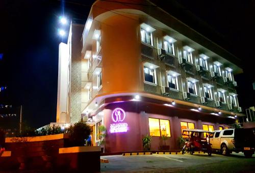 Gallery image of Domsowir Hotel and Restaurant in Borongan