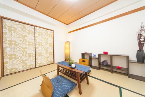 Χώρος καθιστικού στο Awaji Central Room NC03