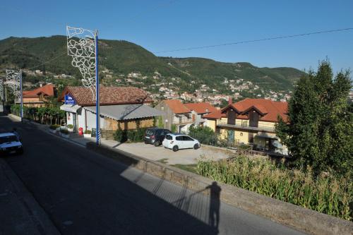 Nespecifikovaný výhled na hory nebo výhled na hory při pohledu z bed and breakfast