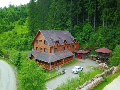 Landskap semula jadi dekat dengan rumah tamu ini