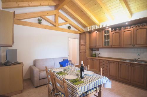Cucina o angolo cottura di Agriturismo Sarca House