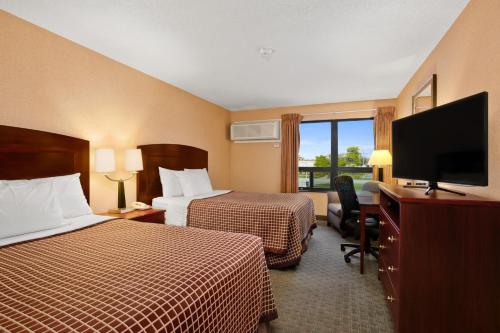 Gallery image of Days Inn by Wyndham Utica in Utica