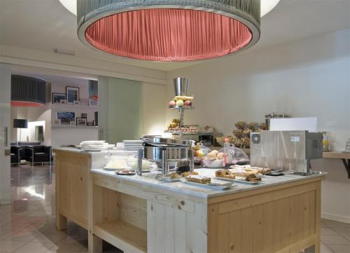 Nourriture dans l'hôtel ou à proximité