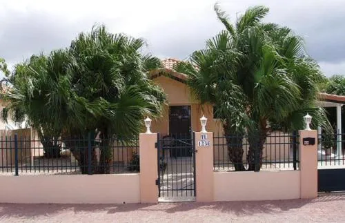 Arubahome picture