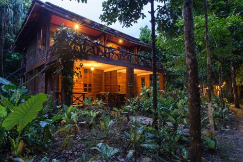 Giardino di Art's Riverview Lodge