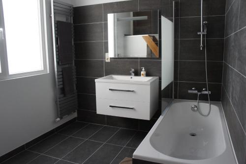 Bagno di Apartments Berlaymont OHY