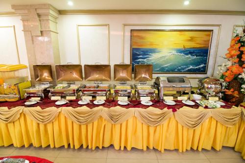 Jídlo v hotelu nebo okolí