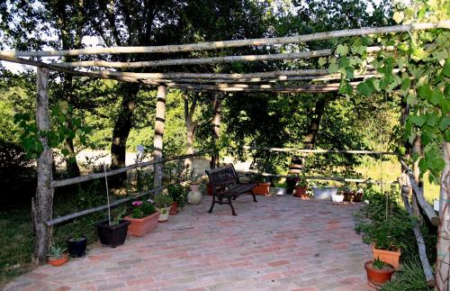 Jardín al aire libre en B&B Mik e Ramo