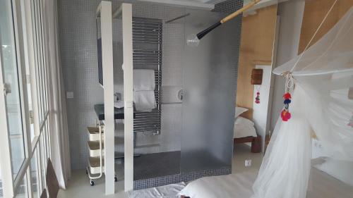 O baie la Grand Loft EM33