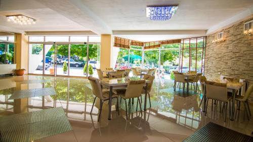 Restaurace v ubytování Hotel Borjomi Aisi
