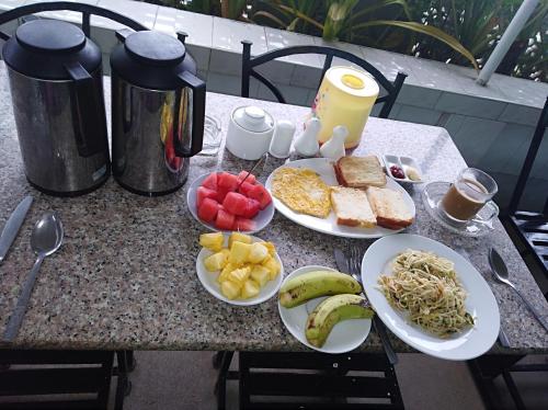 Jídlo v hotelu nebo okolí