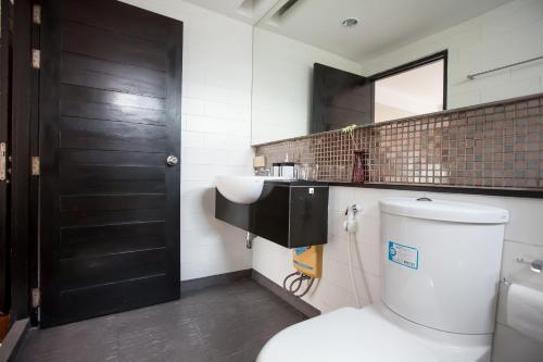 Kuchyň nebo kuchyňský kout v ubytování Snooze Hotel Thonglor Bangkok
