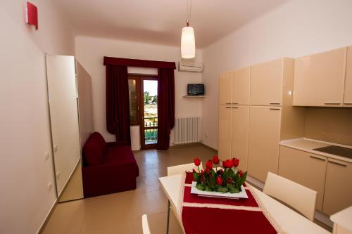 Appartamenti via del Mare – Photos 4