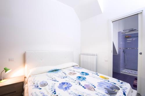 Krevet ili kreveti u jedinici u objektu Casa "Aurora" Atrani - Amalfi coast - beach