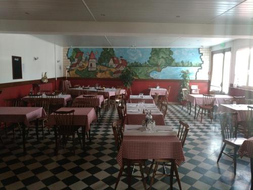 Restoran atau tempat makan lain di Auberge du Vieux Moulin