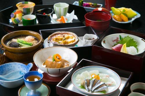 Φαγητό σε αυτό το ryokan ή κάπου εκεί κοντά
