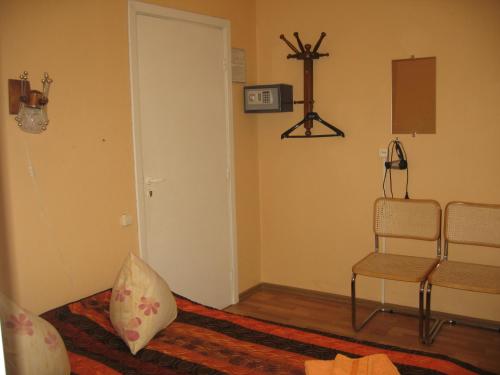 TV a/nebo společenská místnost v ubytování Central Park Rooms