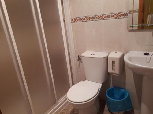 Koupelna v ubytování Hostal Julio