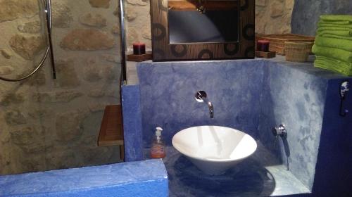 Koupelna v ubytování Ca La Serrana