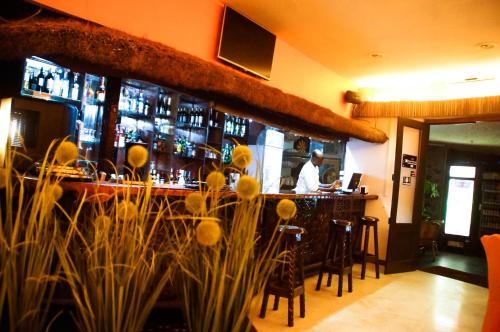Lounge nebo bar v ubytování Hotel Le Marly