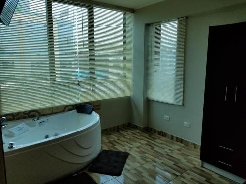 A bathroom at Imperio Tanpu Q