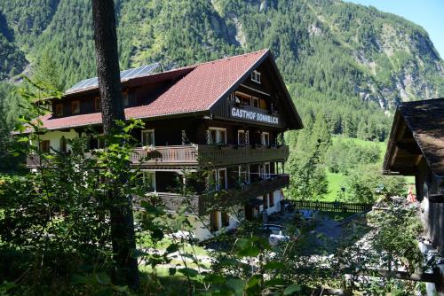 Galeriebild der Unterkunft Hotel - Restaurant - Sonnblick in Heiligenblut