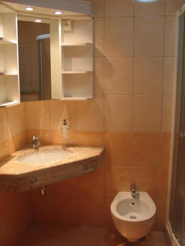 Ванна кімната в Marinčič Inn