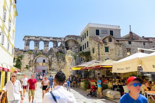 Porta Aurea