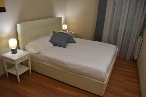 Ένα ή περισσότερα κρεβάτια σε δωμάτιο στο Hotel Centrum