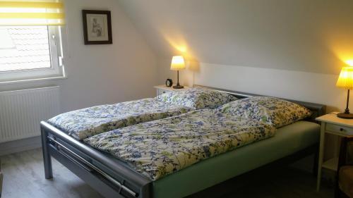 Кровать или кровати в номере Mach mal Pause bei Geni & Bernd
