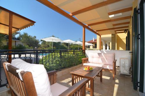 Μπαλκόνι ή βεράντα στο Muses Zante Villas