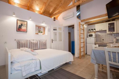 Gallery image of Guesthouse F in Split